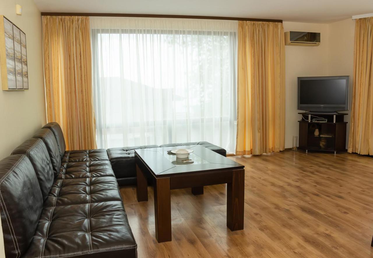 Cozy 1Bd Apartment With A Spacious Terrace By Flat Mаnager บัลชิค ภายนอก รูปภาพ