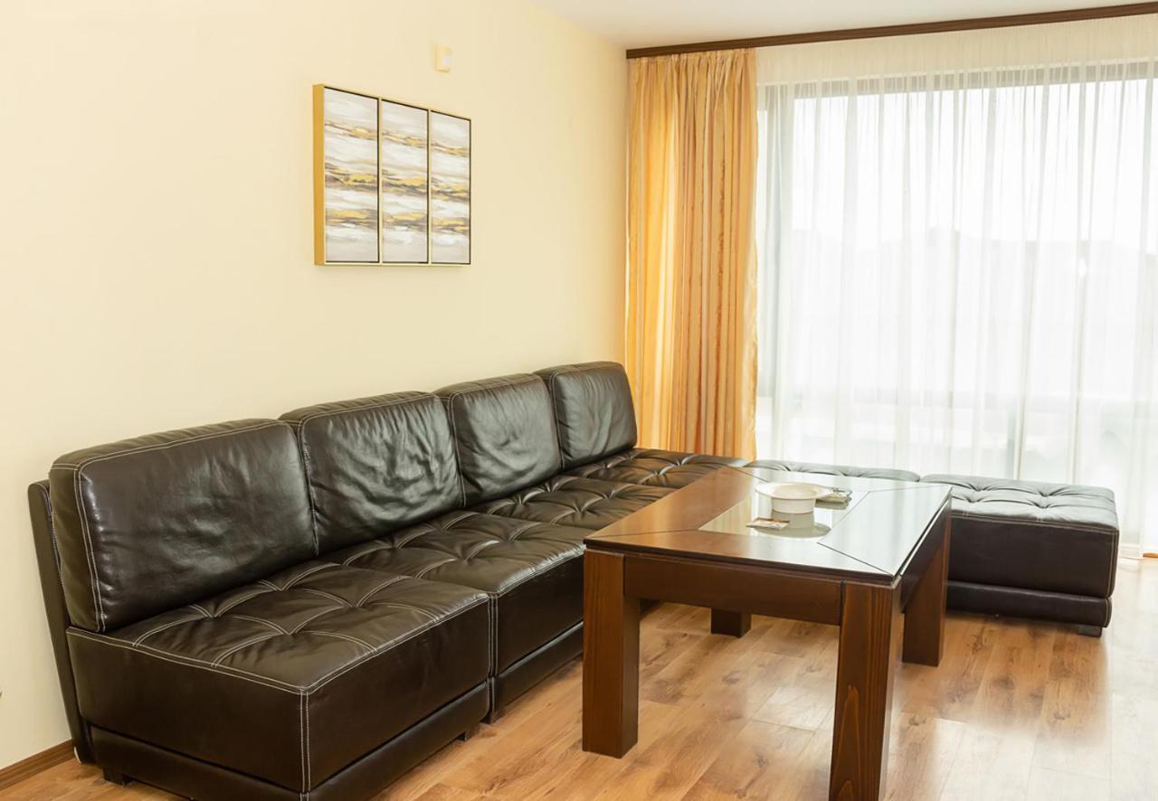 Cozy 1Bd Apartment With A Spacious Terrace By Flat Mаnager บัลชิค ภายนอก รูปภาพ