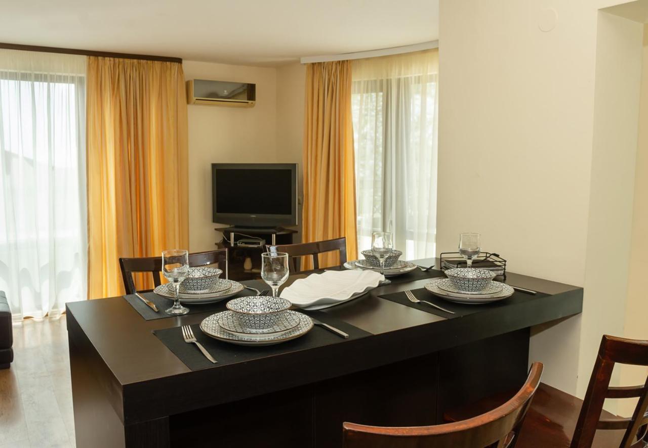 Cozy 1Bd Apartment With A Spacious Terrace By Flat Mаnager บัลชิค ภายนอก รูปภาพ