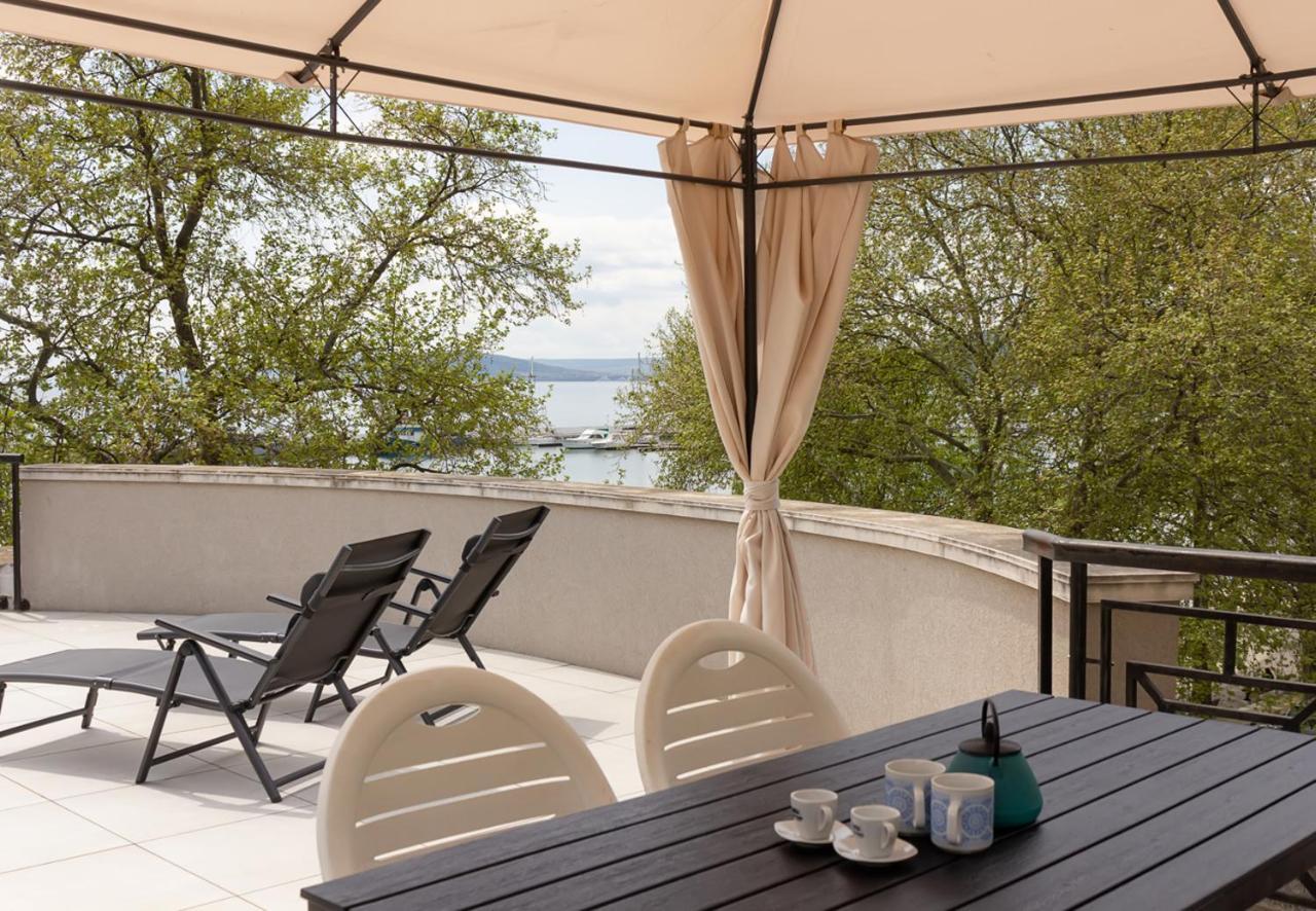 Cozy 1Bd Apartment With A Spacious Terrace By Flat Mаnager บัลชิค ภายนอก รูปภาพ