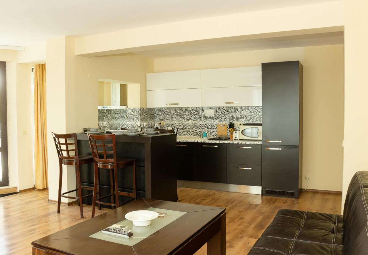 Cozy 1Bd Apartment With A Spacious Terrace By Flat Mаnager บัลชิค ภายนอก รูปภาพ